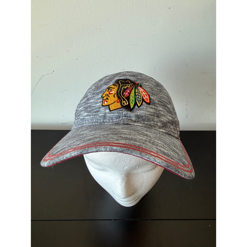 New Era 9TWENTY Chicago Blackhawks NHL Women Heathered Grey Adjustable Hat